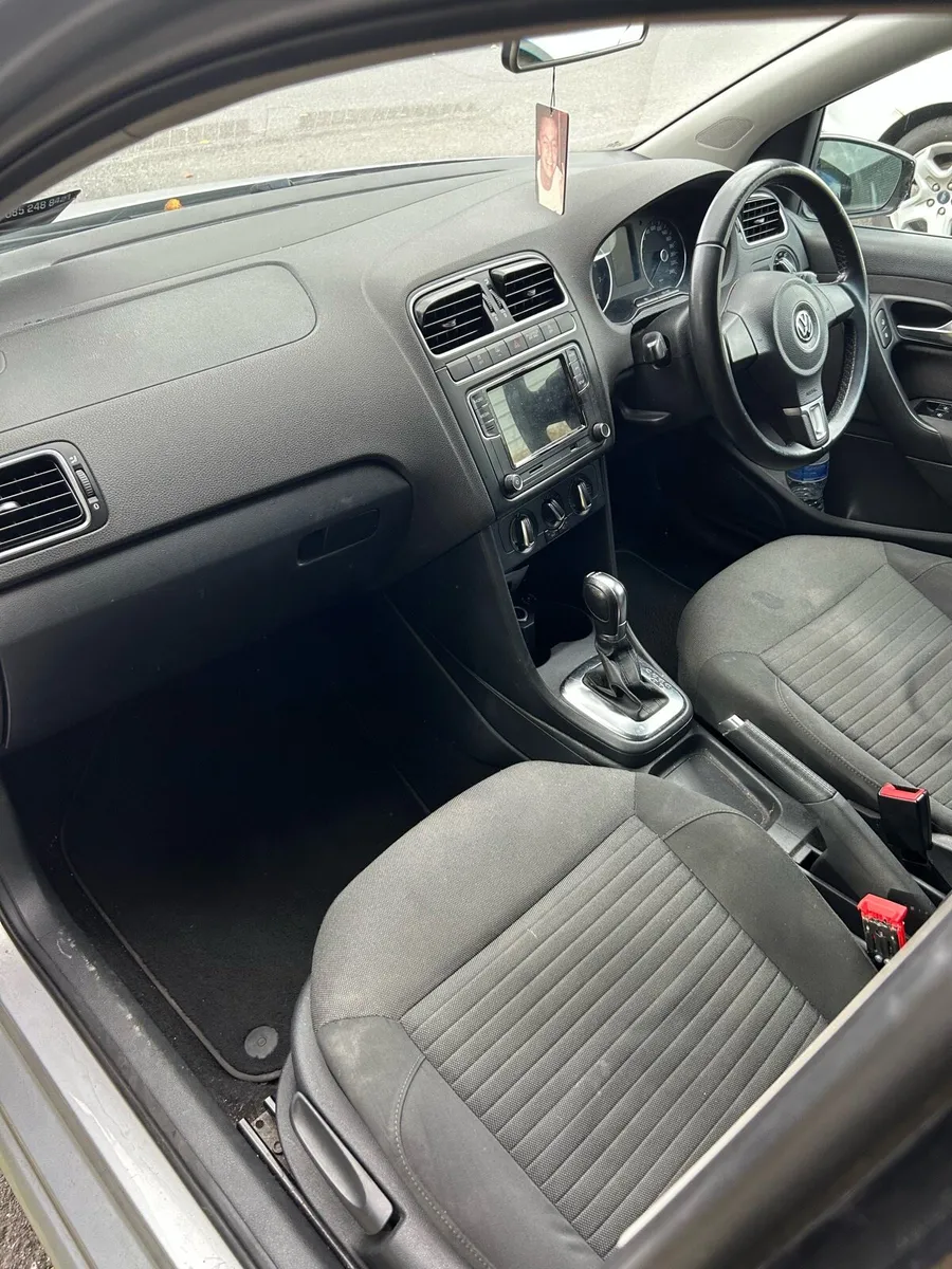 Volkswagen polo - Image 3