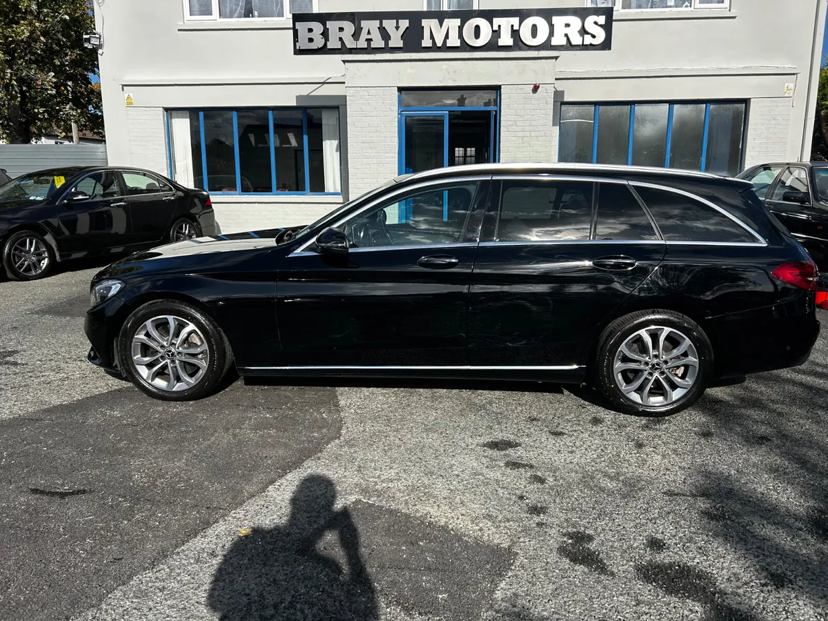 2017 MERCEDES C300 HYBRID DIESEL ESTATE - Image 3