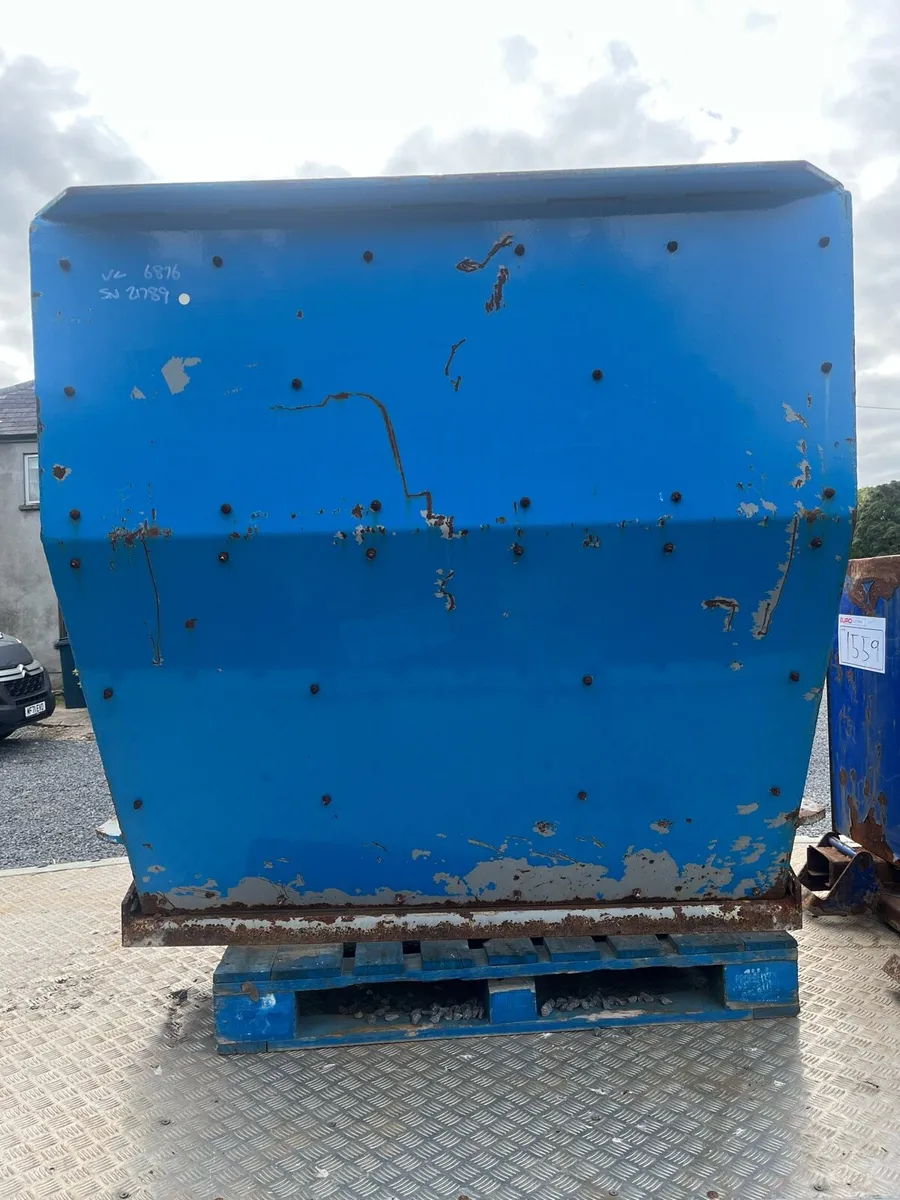 Grain meal bucket - Image 1