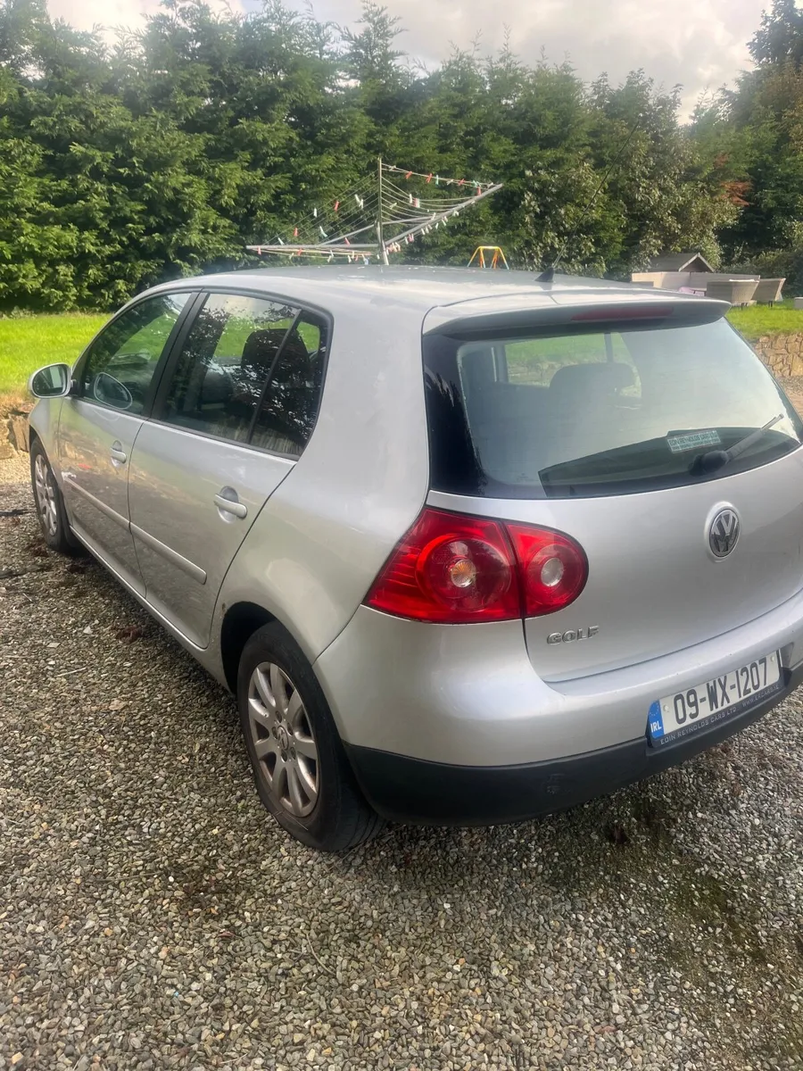 Volkswagen Golf 2009 - Image 3