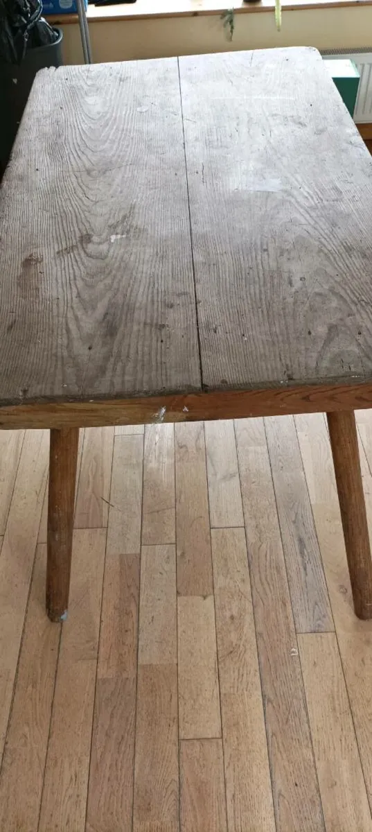 Pine Cottage Kitchen Table - Image 2
