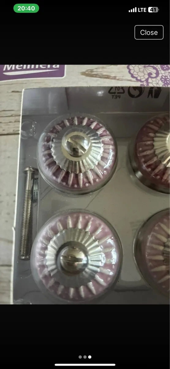 4 ceramic knob’s - Image 3