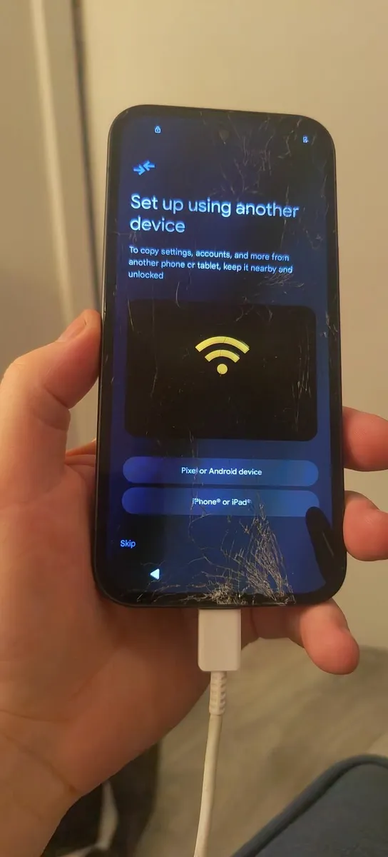 Google pixel 9a  for repair or Spare - Image 3