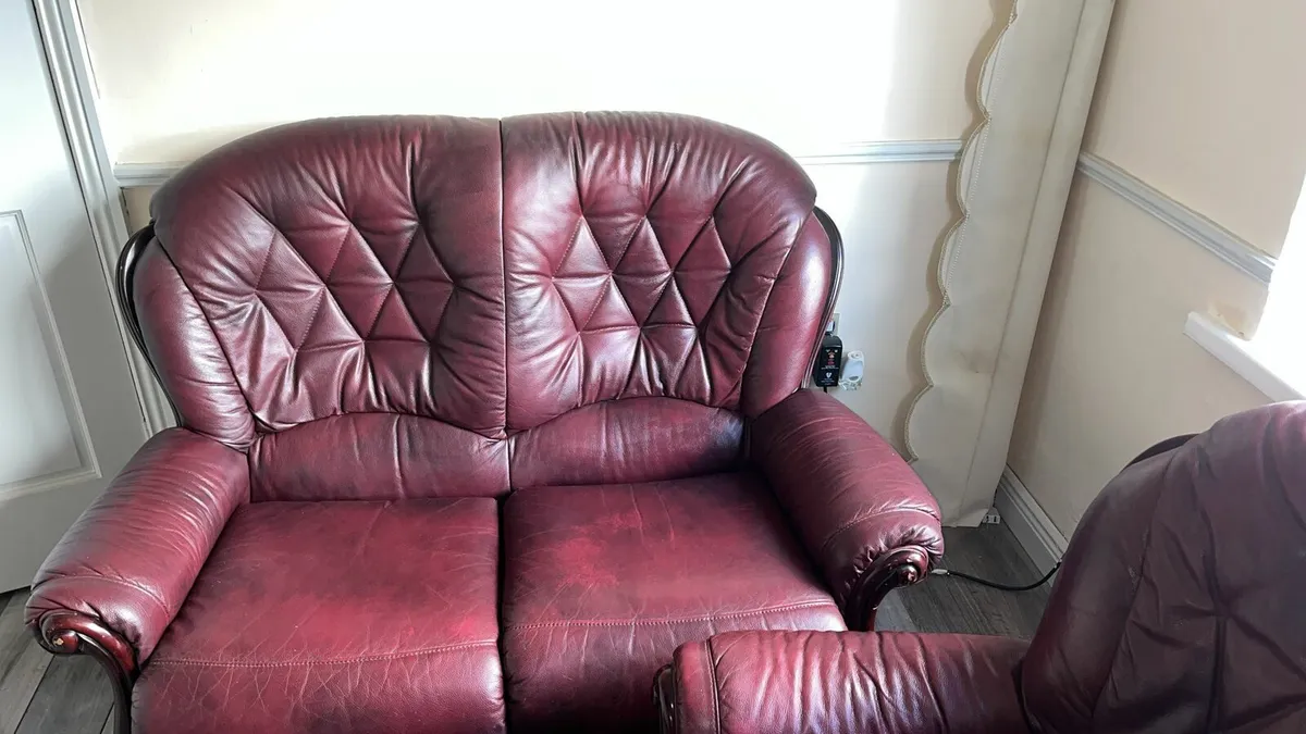 2 seater and 3 seater Sofa's - Image 2