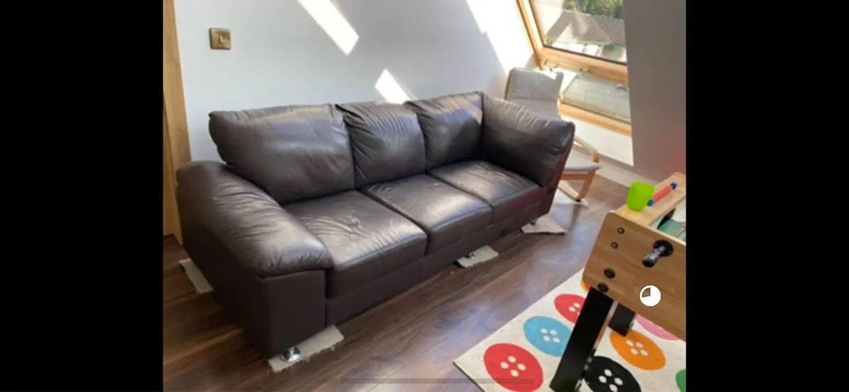 Brown leather sofa - Image 3