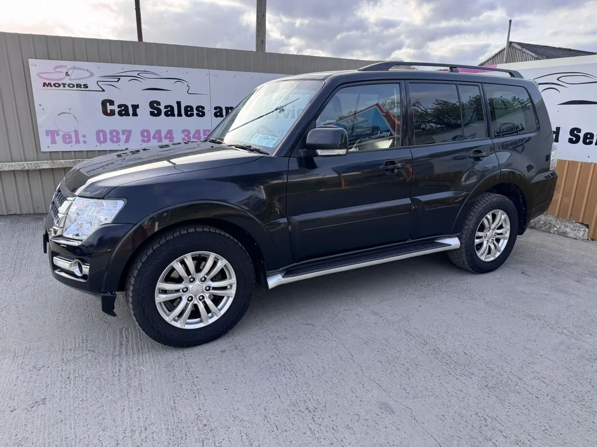 151 Mitsubishi Pajero 3.2D LWB AUTO 5 Seater - Image 4