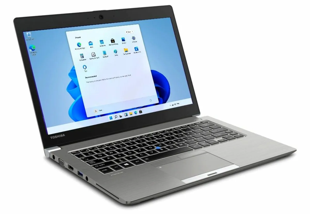 Toshiba Dynabook i5 8gb ram 256gb nvme win11 - Image 2