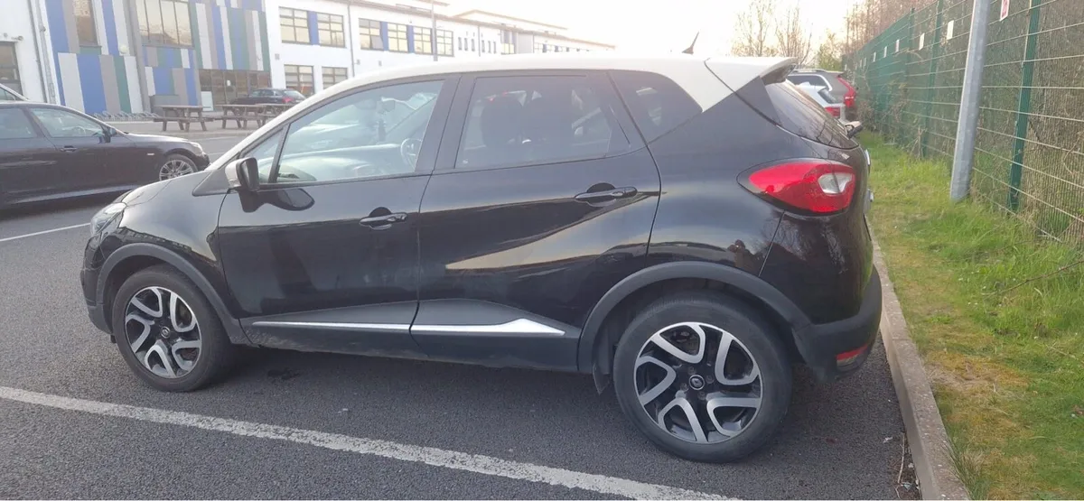 Renault Capture 172 NCT Aug 2027. 122,000km - Image 1