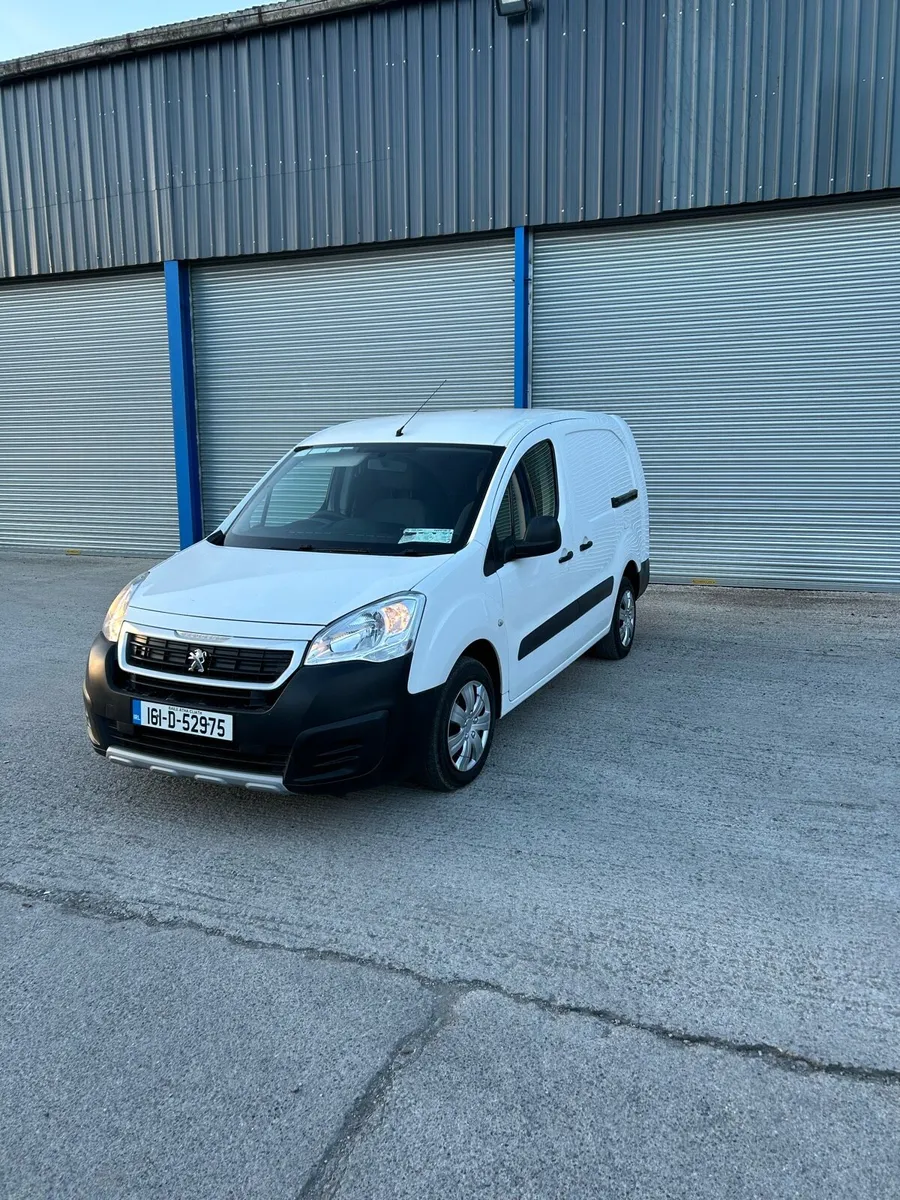 Peugeot partner 161 crew cab 5 seats - Image 1