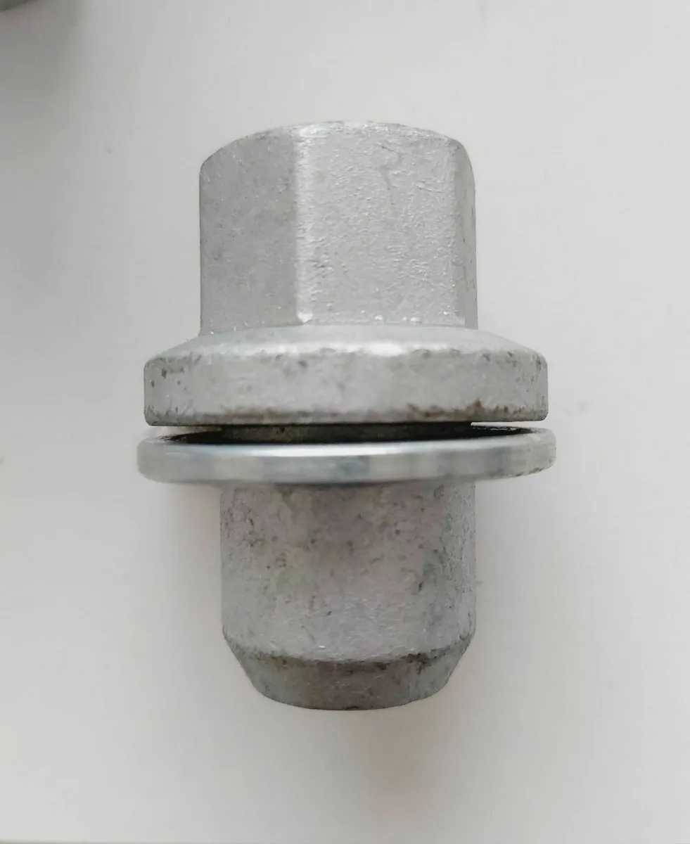 20 x New Nuts. Fit Land Rover Disco 3/4/5-Delivery - Image 2