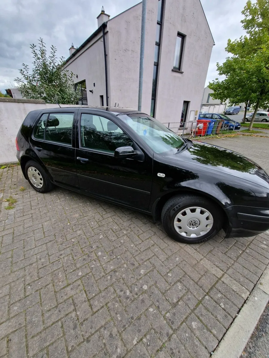 Volkswagen Golf 2003 - Image 4