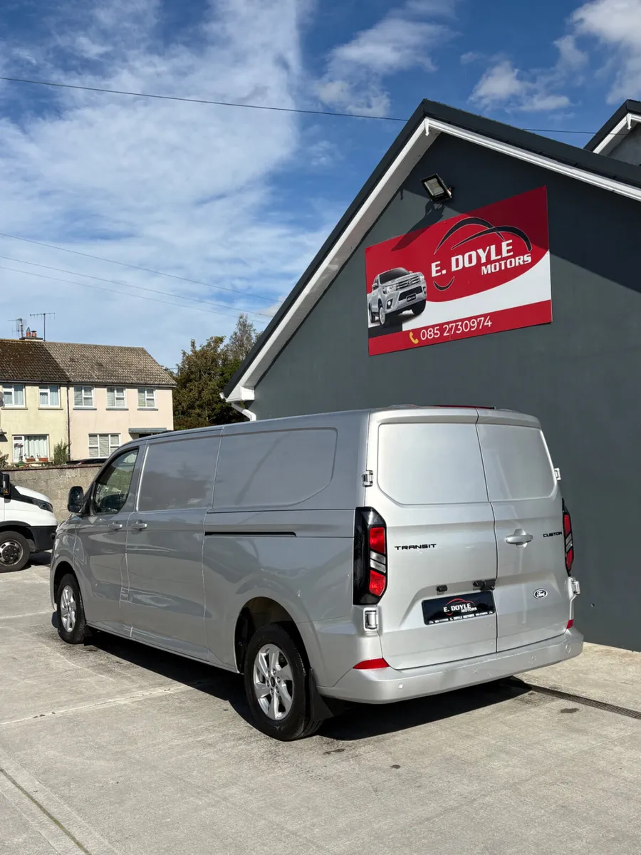 2024 Ford Transit Custom Limited - Image 3