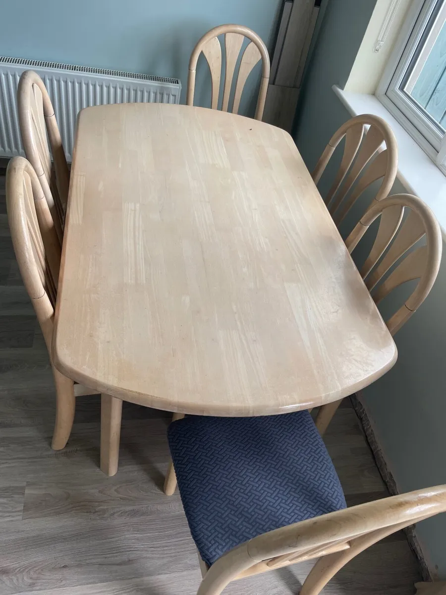 Table and Chairs - Image 1
