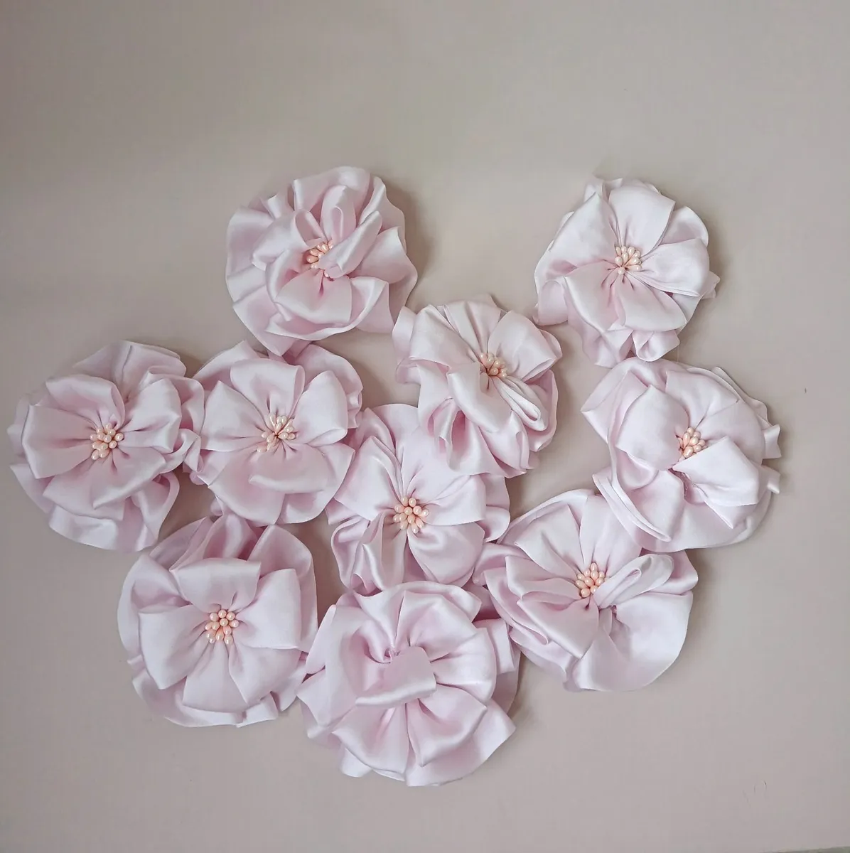 20 pcs Fabric flowers for craft hair Accessories - Image 1