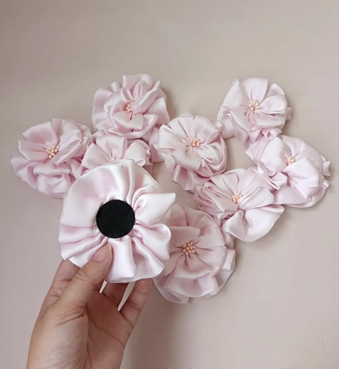 20 pcs Fabric flowers for craft hair Accessories - Image 2