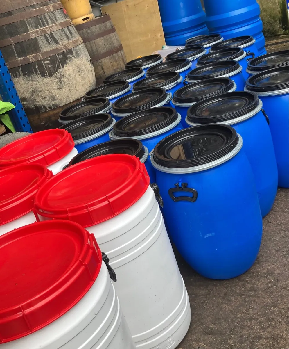 Food grade Plastic barrels - Image 1
