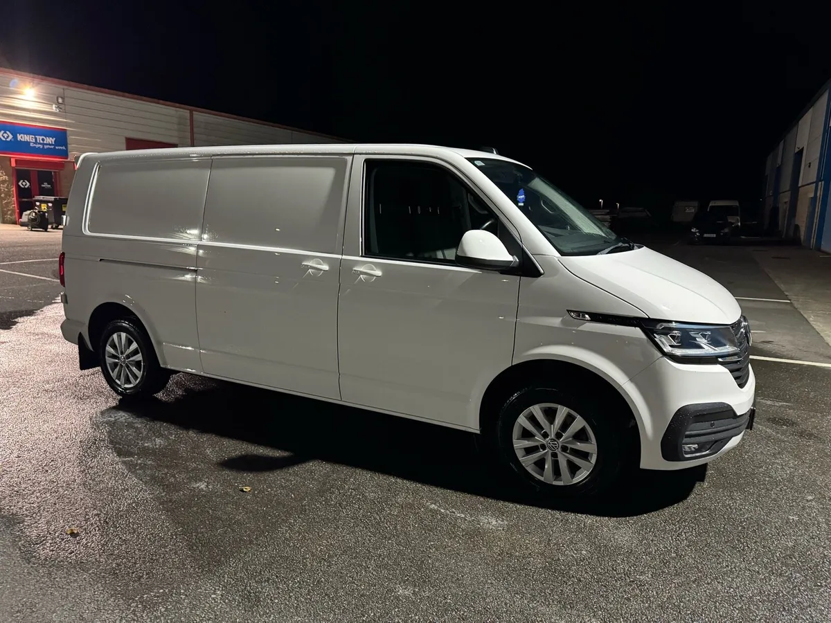 Volkswagen Transporter T6.1 LWB 150BHP Highline - Image 4