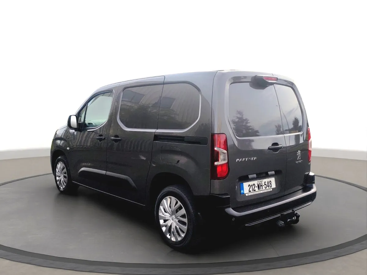 Peugeot Partner Professional 3 seat - Image 3