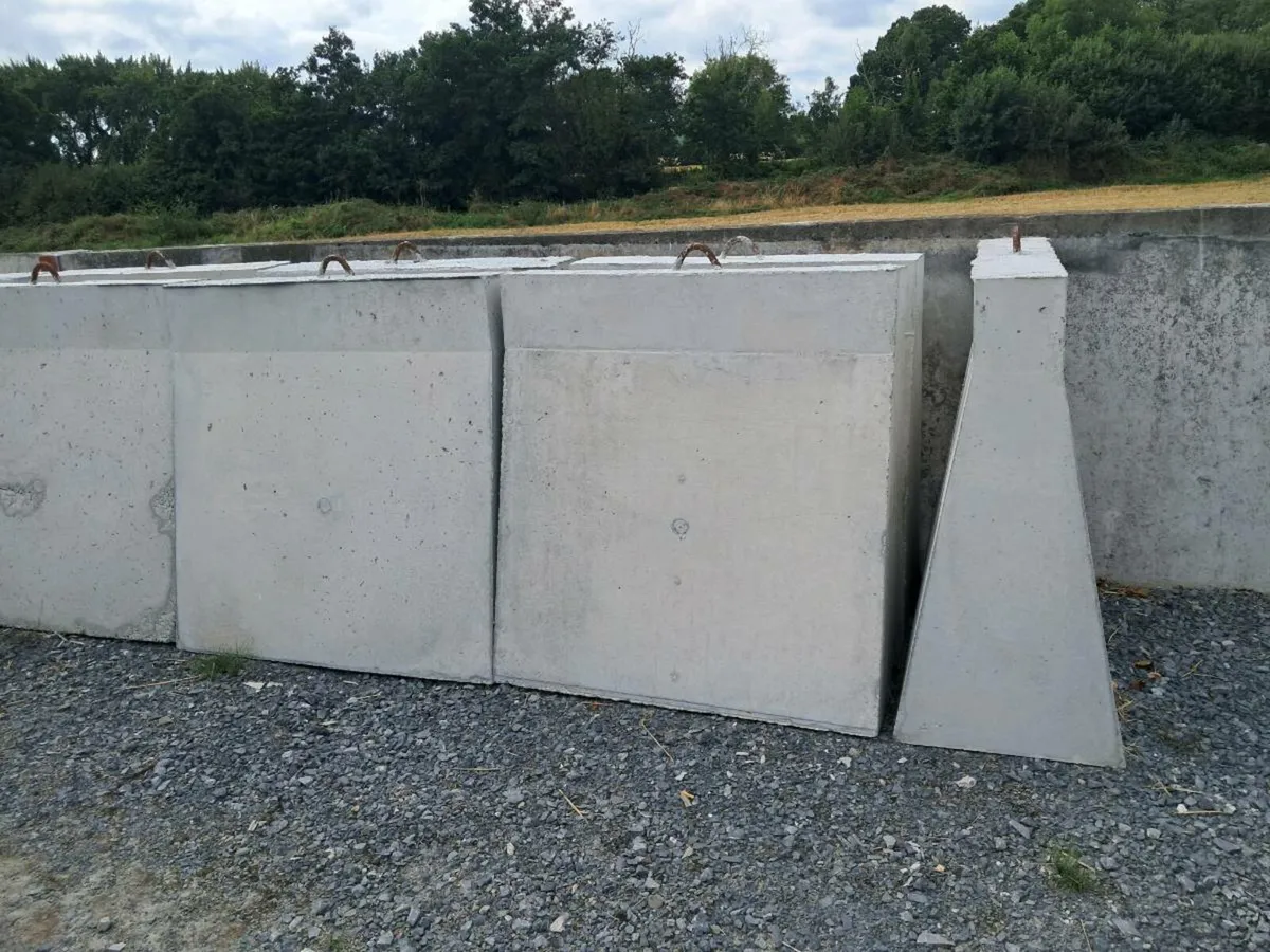 Concrete divider/retaining/A walls - Image 3
