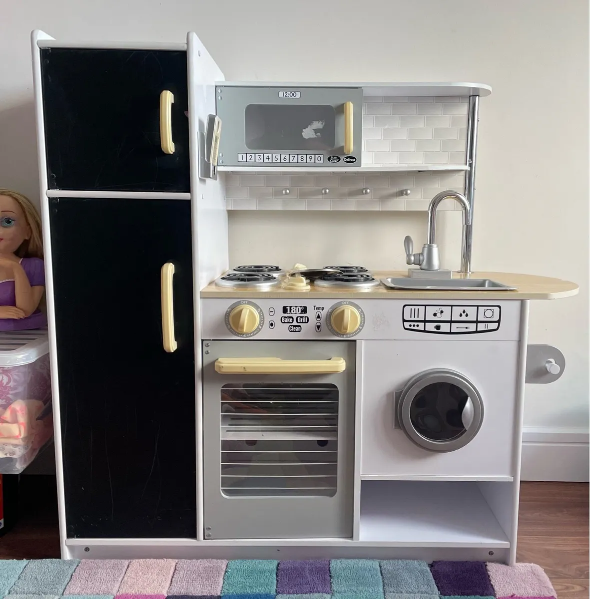 Wooden play kitchen - Image 1