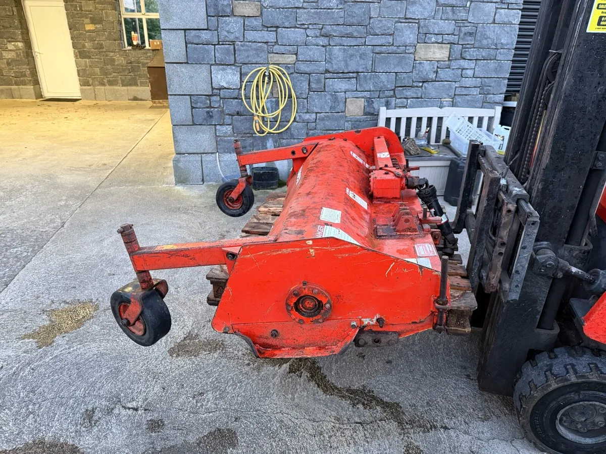 Kubota F2560 mower - Image 3
