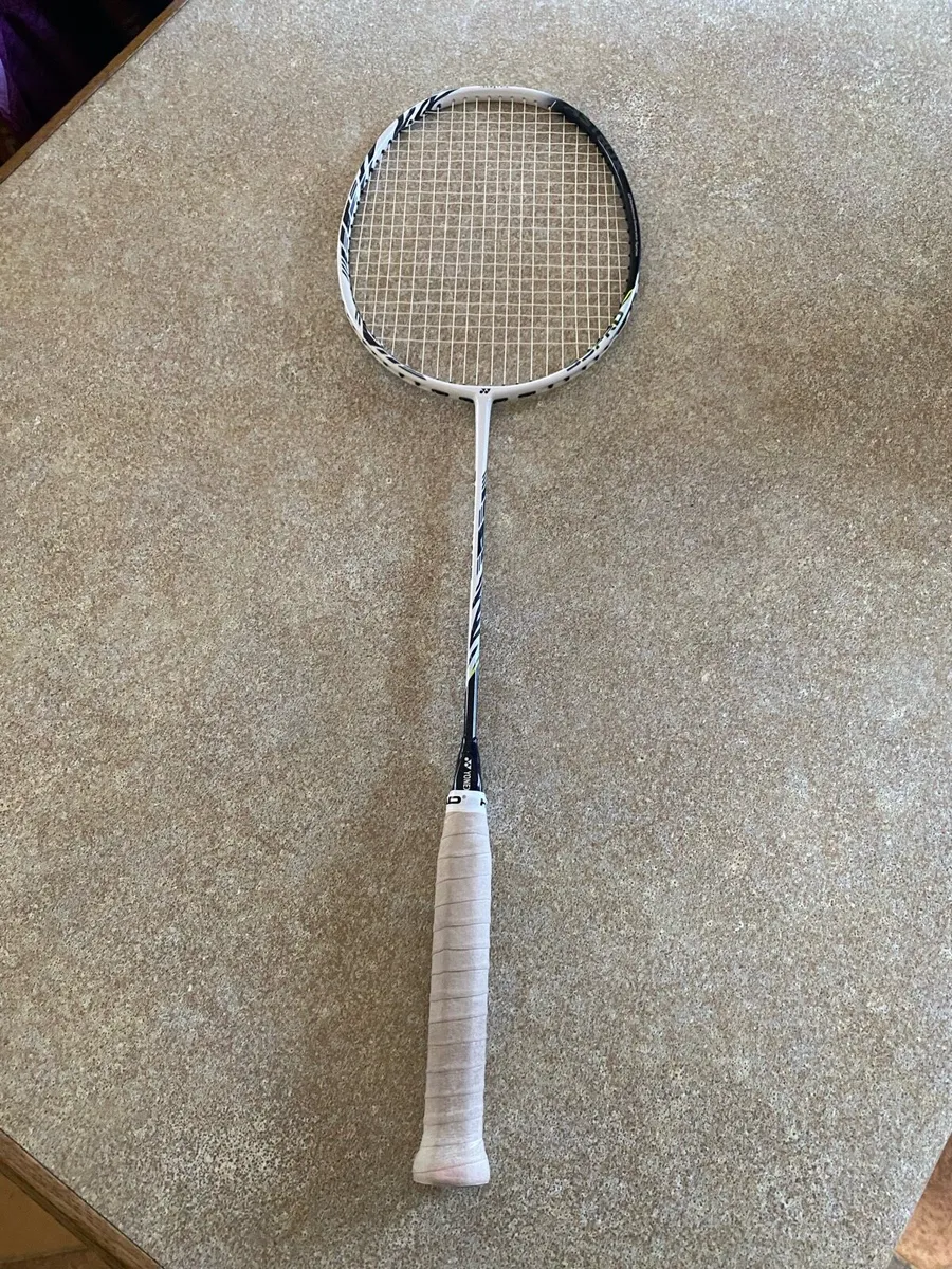 Yonex Astrox 99 Pro - Image 1