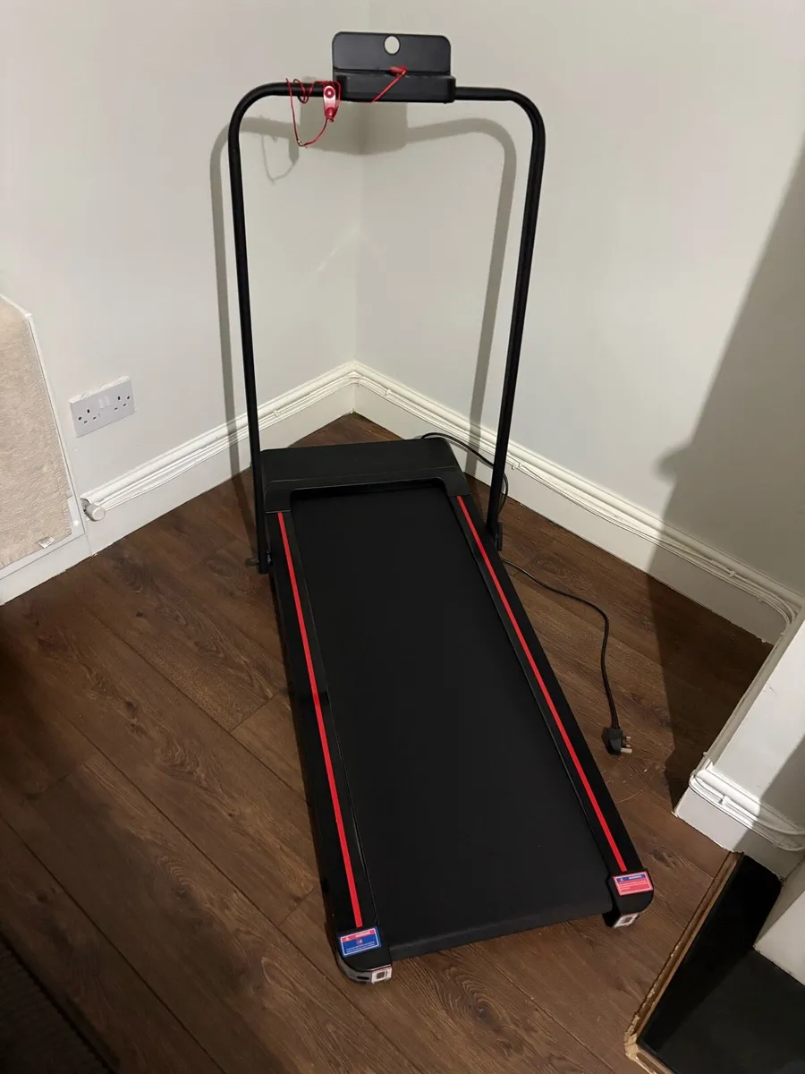 Treadmill - Image 1