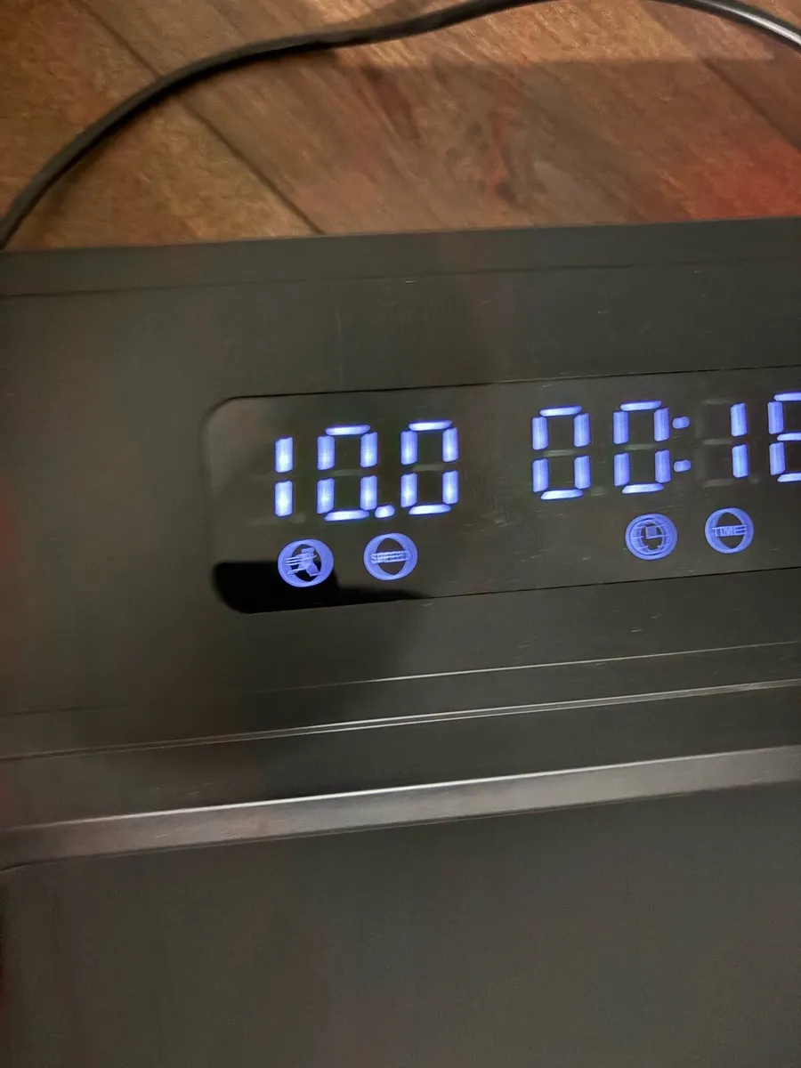 Treadmill - Image 4