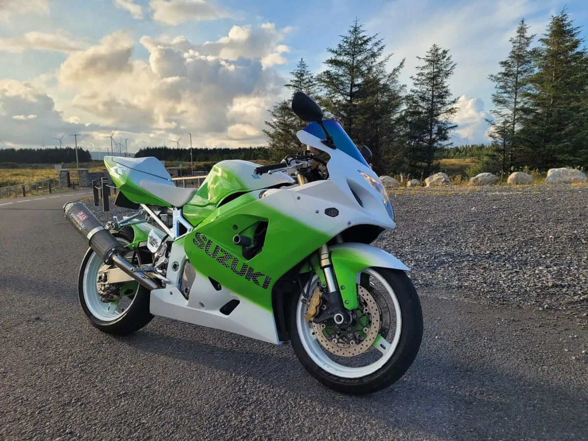 Suzuki Gsxr 600 K4 - Image 1
