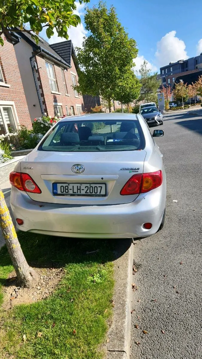 Toyota Corolla good condition - Image 1