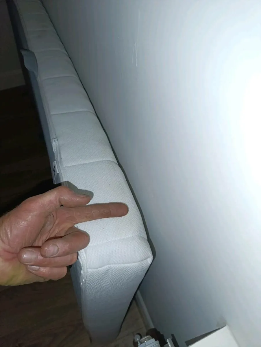 Bed - Image 3