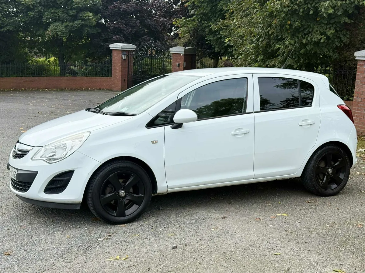 2012 opel Corsa 1.2 petrol - Image 4
