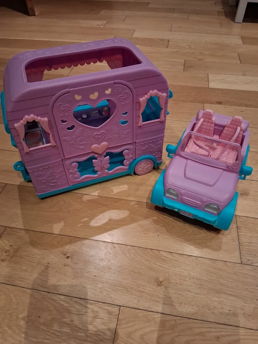 barbie caravan and car - Image 3
