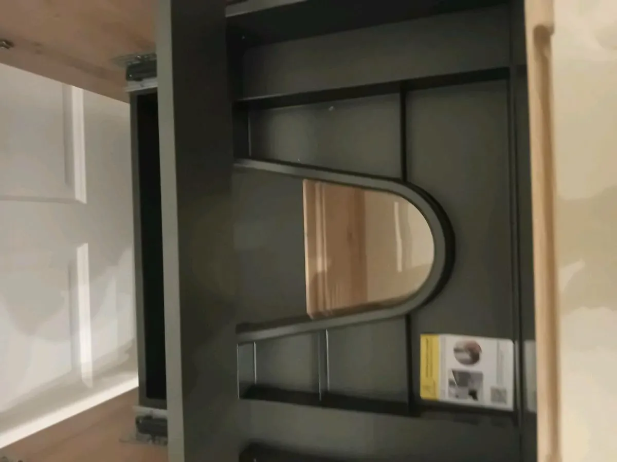 Bathroom vanity press - Image 3