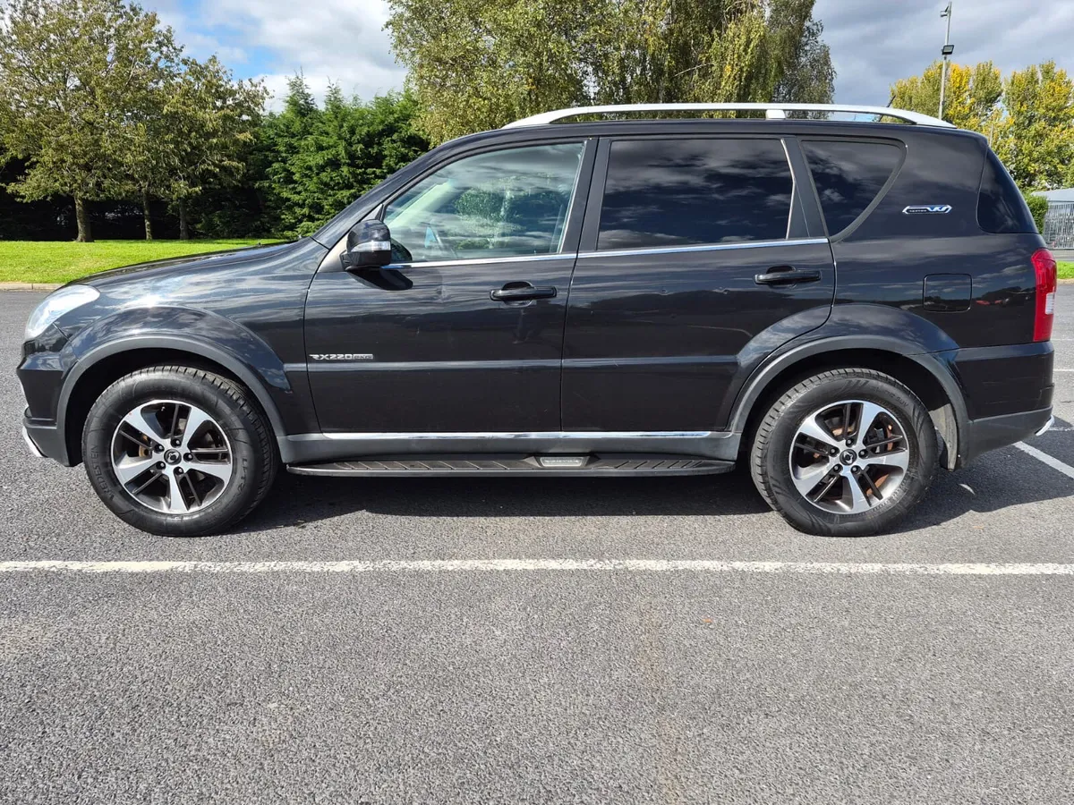 SsangYong Rexton 2016 4X4 Auto - Image 4