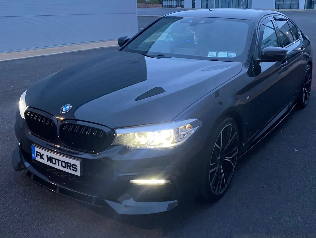BMW 5-Series 2019 520d m sport - Image 2