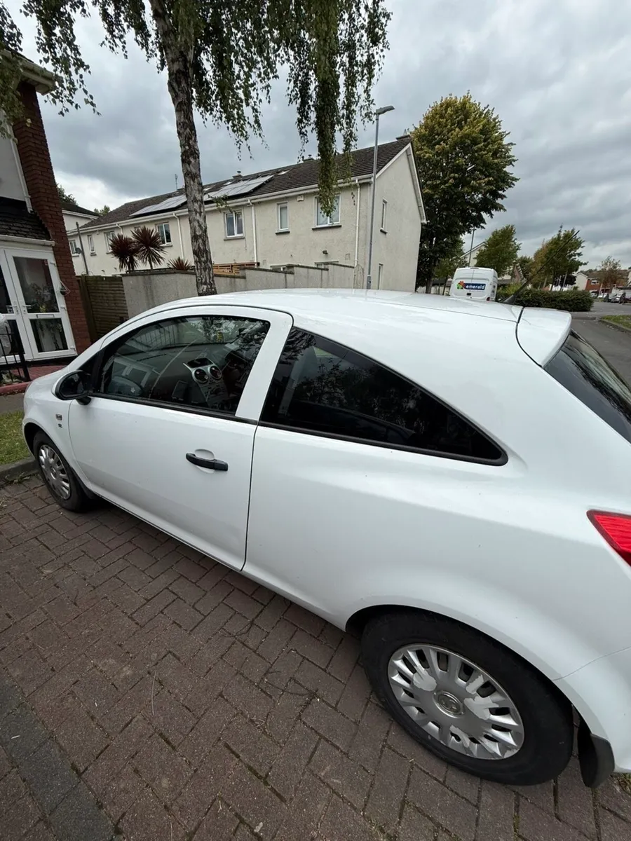 Opel Corsa - Image 3