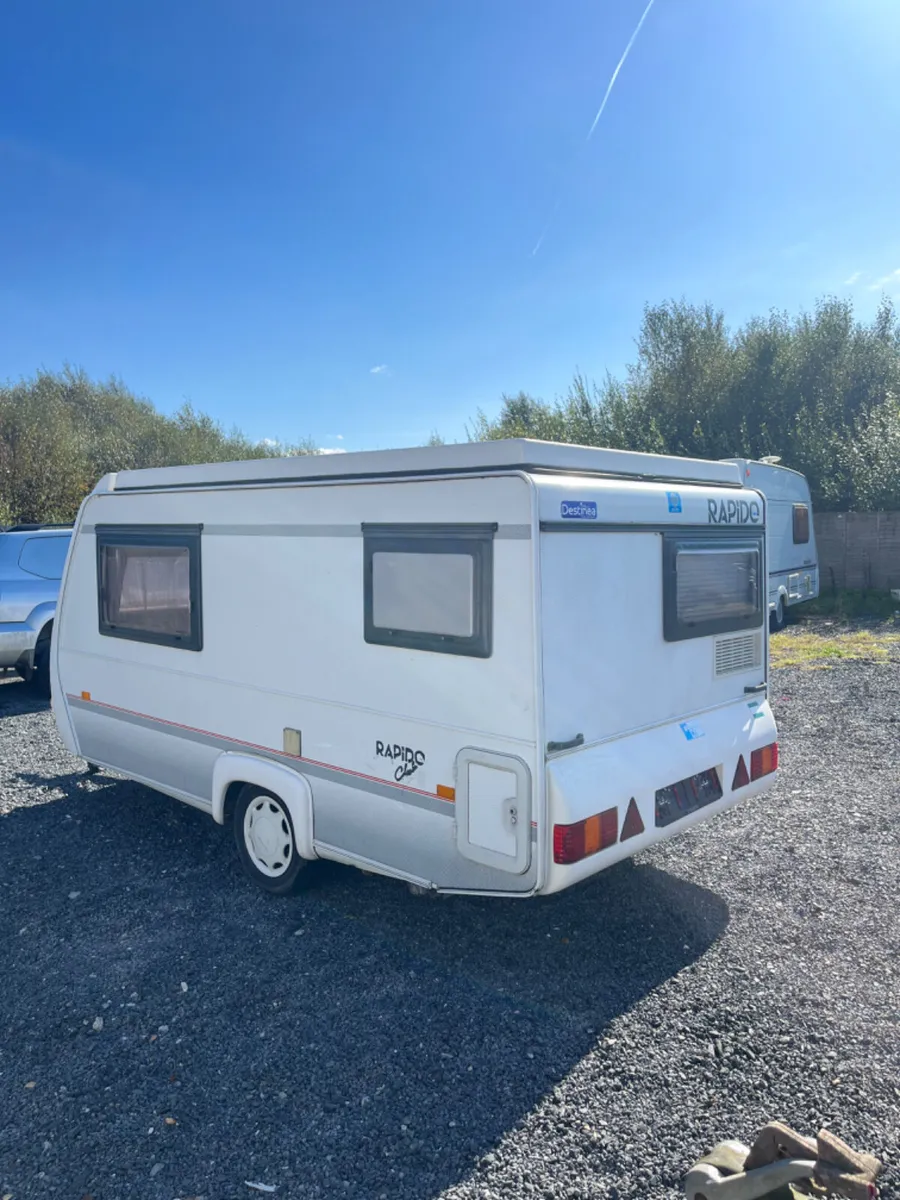 Rapido 2 Berth 700kg Pop Top Rare Caravan - Image 3