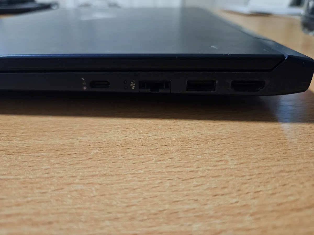 Gaming Laptop / RTX 3050 / Intel i5 / 8GB RAM - Image 2