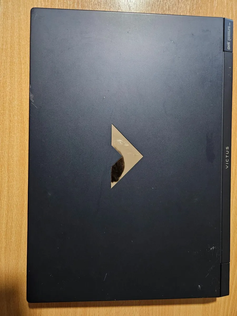 Gaming Laptop / RTX 3050 / Intel i5 / 8GB RAM - Image 3