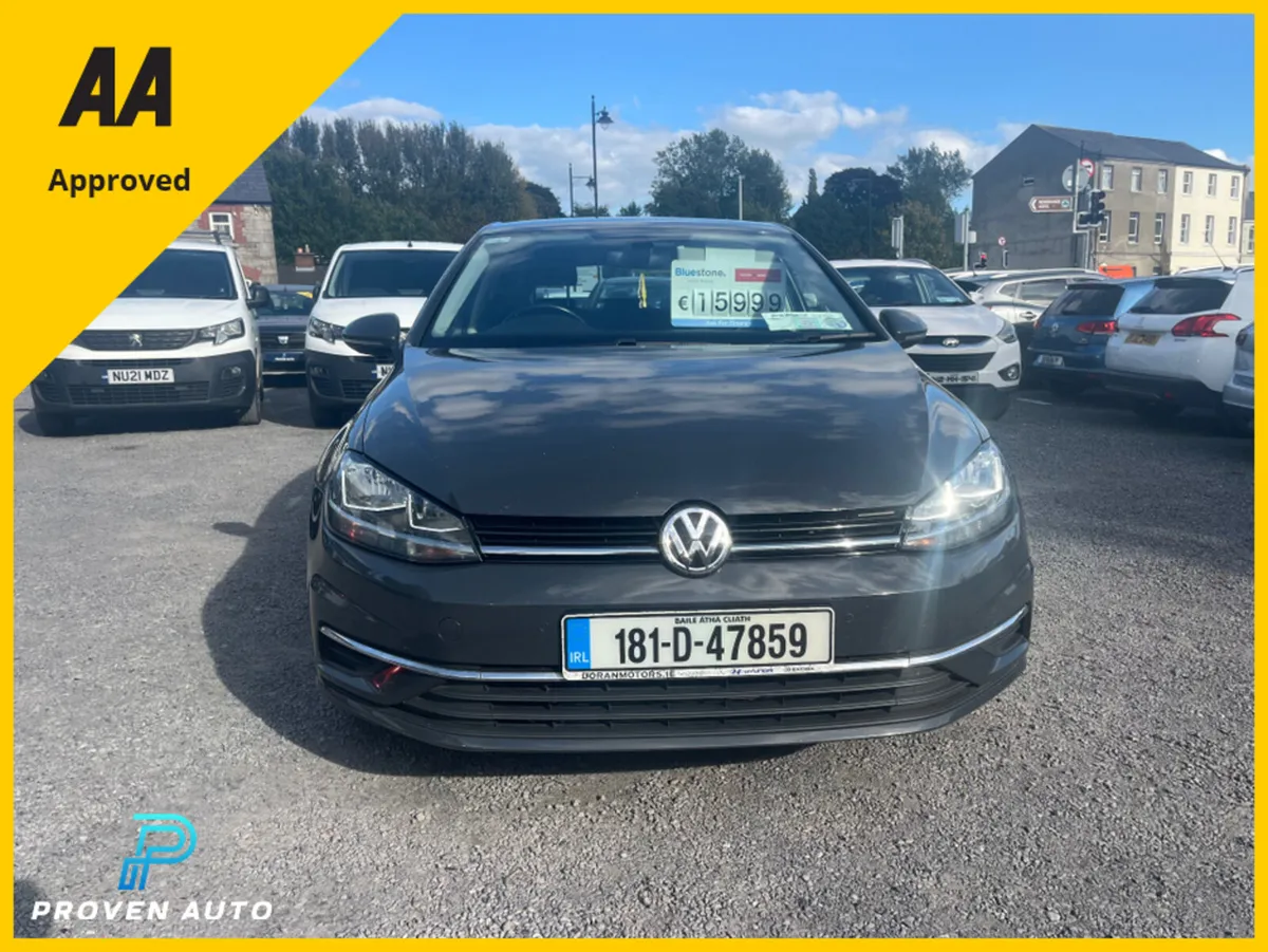 Volkswagen Golf 1.6 TDI SE NAV BLUEMOTION 115PS 5D - Image 2