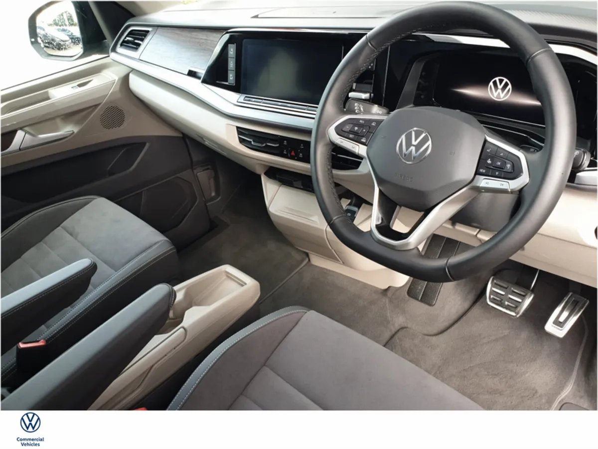 Volkswagen Multivan 2.0TDI 240BHP STYLE PHEV AUTOM - Image 3