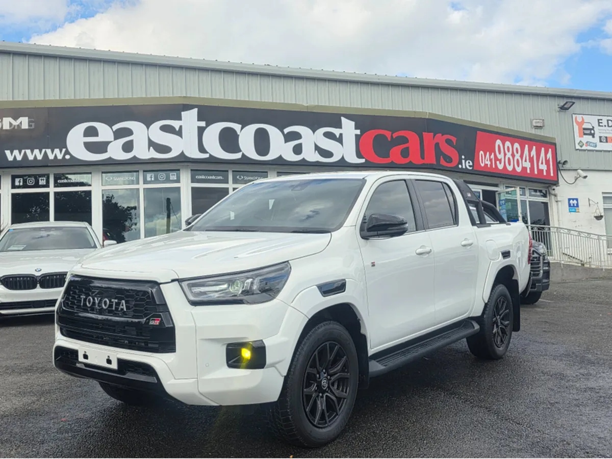 Toyota Hilux 2.4D GR EDITION 360 REV CAMERA 4X4 HA - Image 1