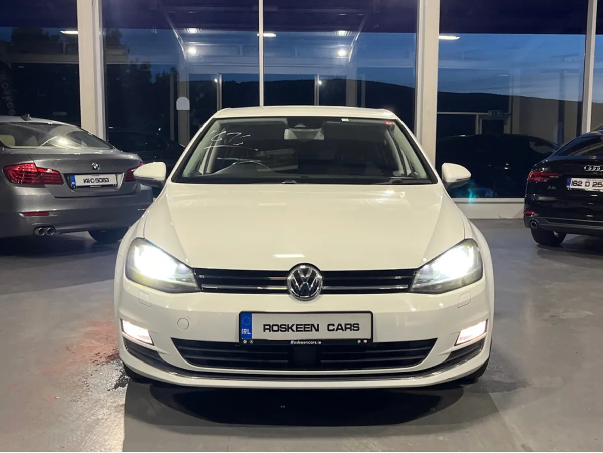 Volkswagen Golf 1.2 Tsi dsg highline - Image 2