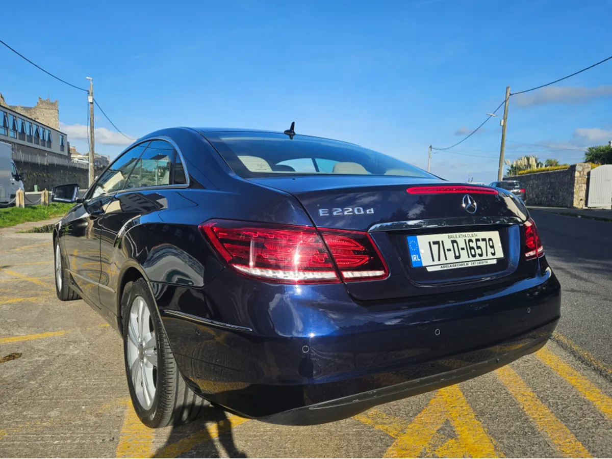Mercedes-Benz E-Class 220 D COUPE 2DR AUTO - Image 4