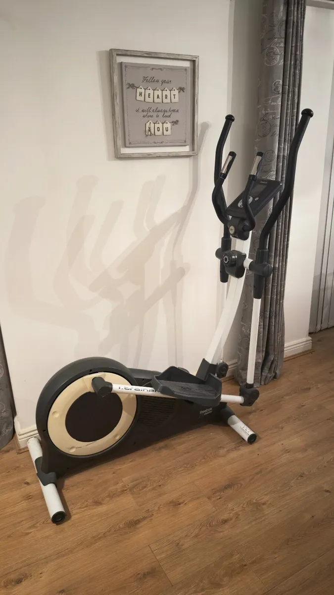 FREE Elliptical Cross Trainer – Must Be Collected - Image 1