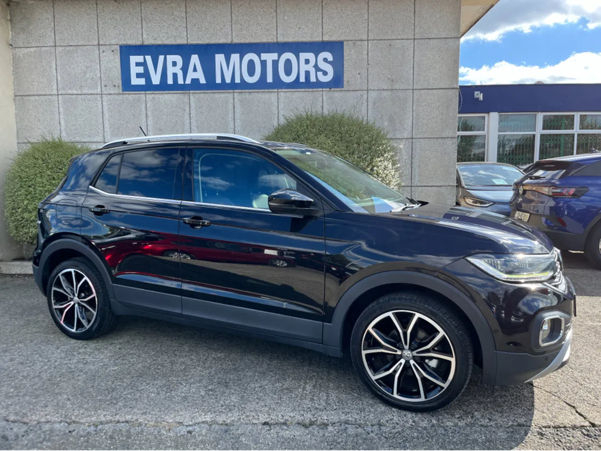Volkswagen T-Cross FIRST EDITION AUTOMATIC 1.0 PET - Image 3