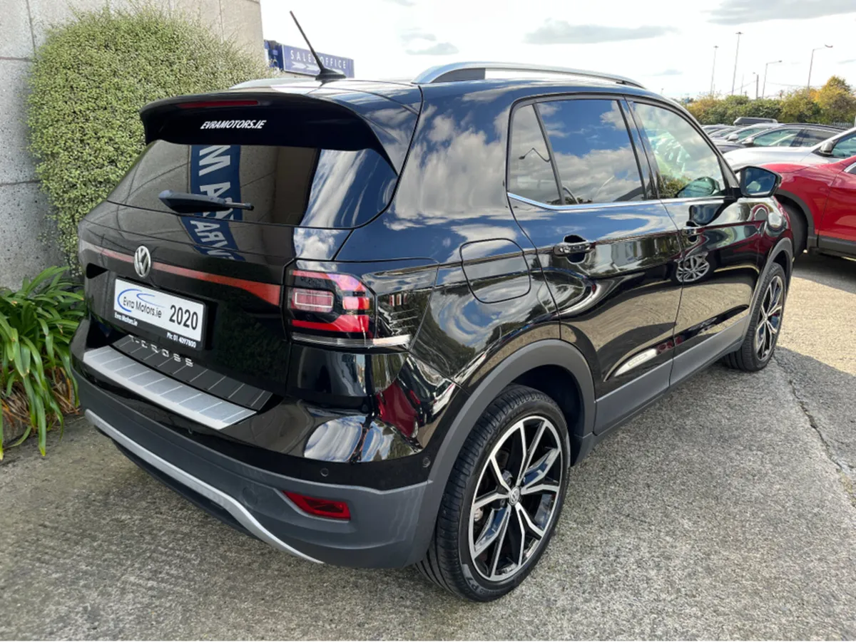 Volkswagen T-Cross FIRST EDITION AUTOMATIC 1.0 PET - Image 4