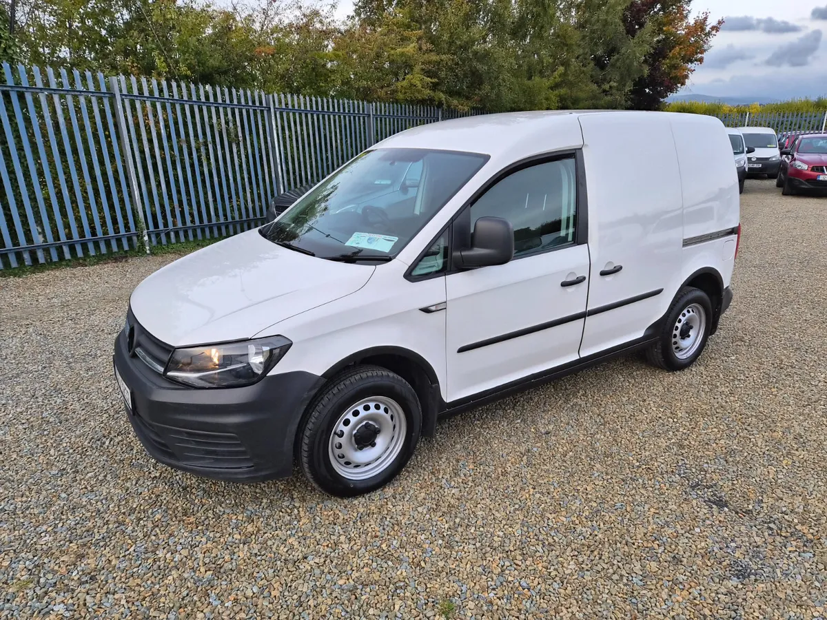 Volkswagen Caddy 2019 great condition - Image 3