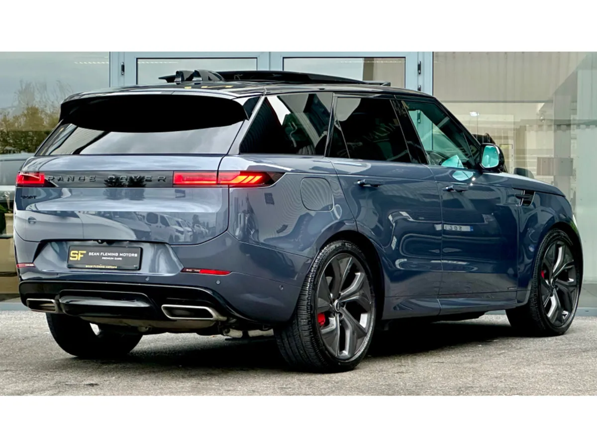 Land Rover Range Rover Sport 3.0 P440E AU - Image 3